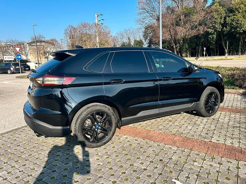 Usata Ford Edge 180 CV (132 kW) 2017 Nero SUV
