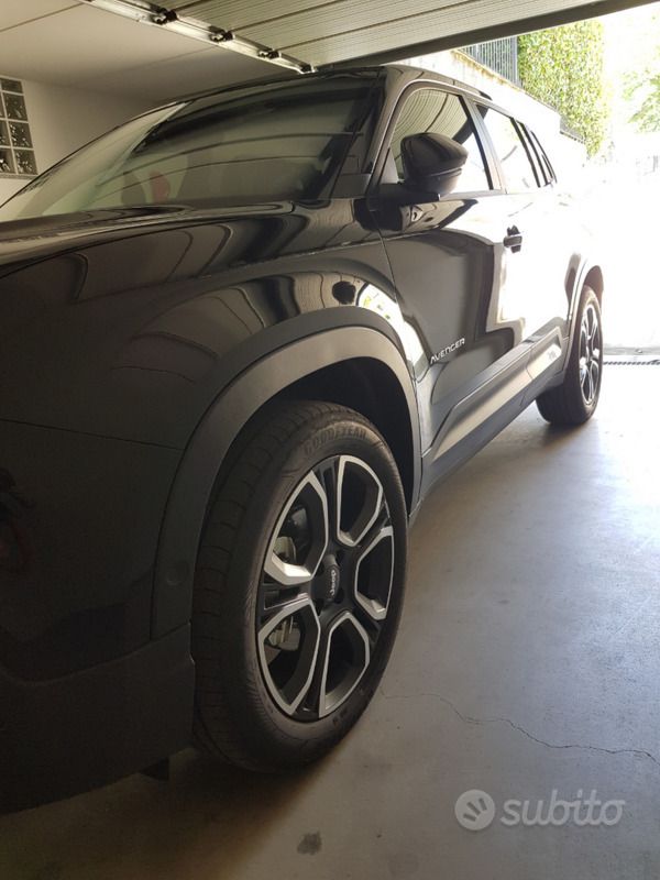 Usata Jeep Avenger 101 CV (74 kW) 2023 Nero SUV