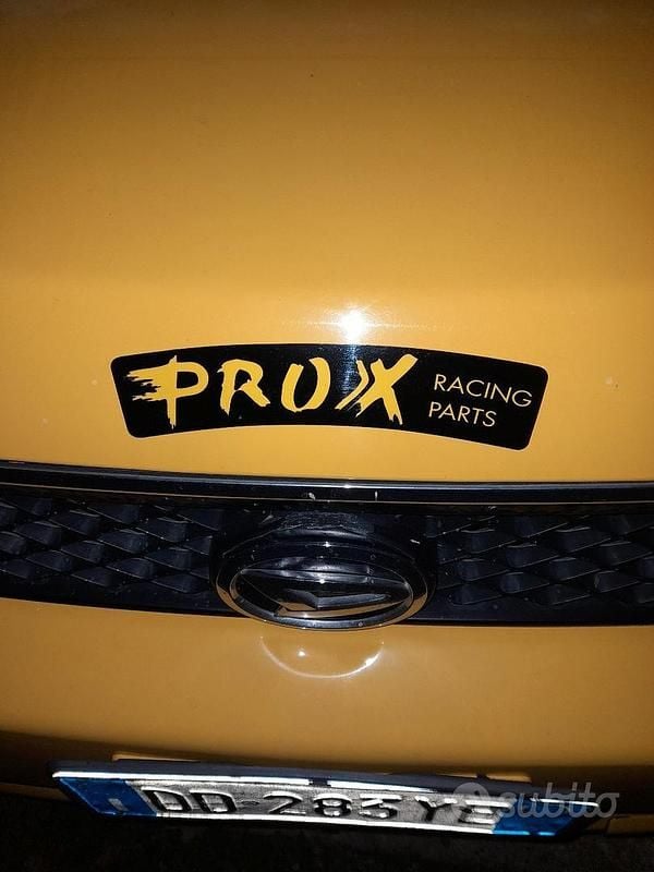 Usata Daihatsu Terios 2006 Giallo SUV