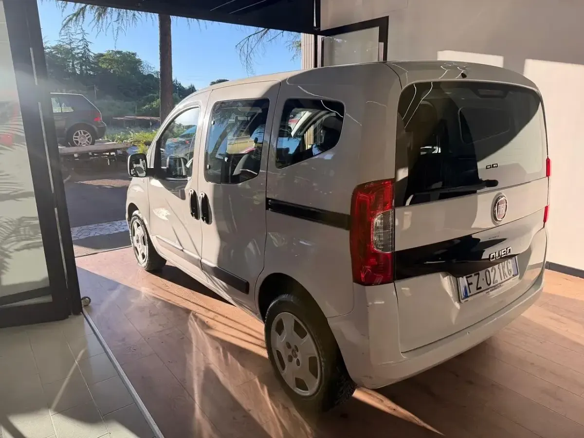 Usata Fiat Qubo Lounge 80 CV (58 kW) 2020 Bianco Monovolume