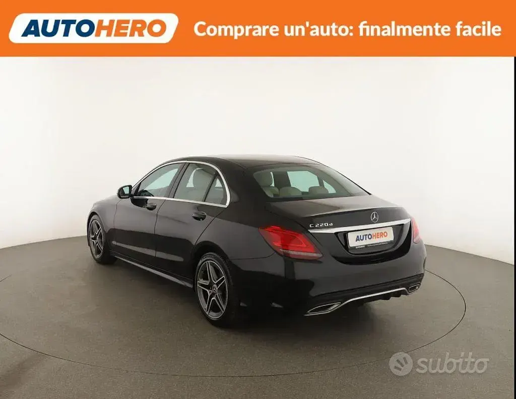 Usata Mercedes C220 194 CV (142 kW) 2019 Nero Berlina