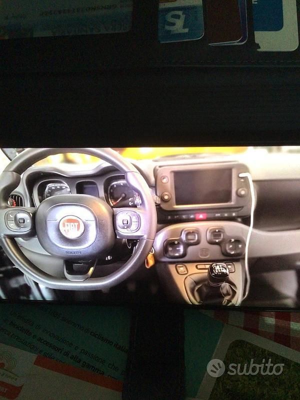 Usata Fiat Panda Cross Cross 69 CV (50 kW) 2023 Verde Utilitaria