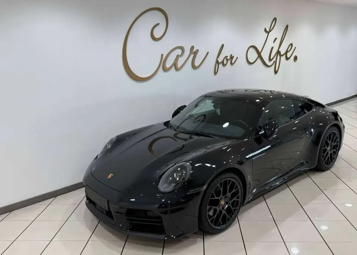 Usata Porsche 911 Carrera 394 CV (289 kW) 2025 Nero Coupé