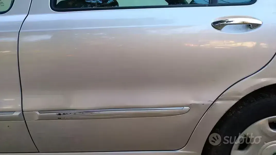Usata Lancia Lybra 131 CV (96 kW) 2002 Grigio Station wagon