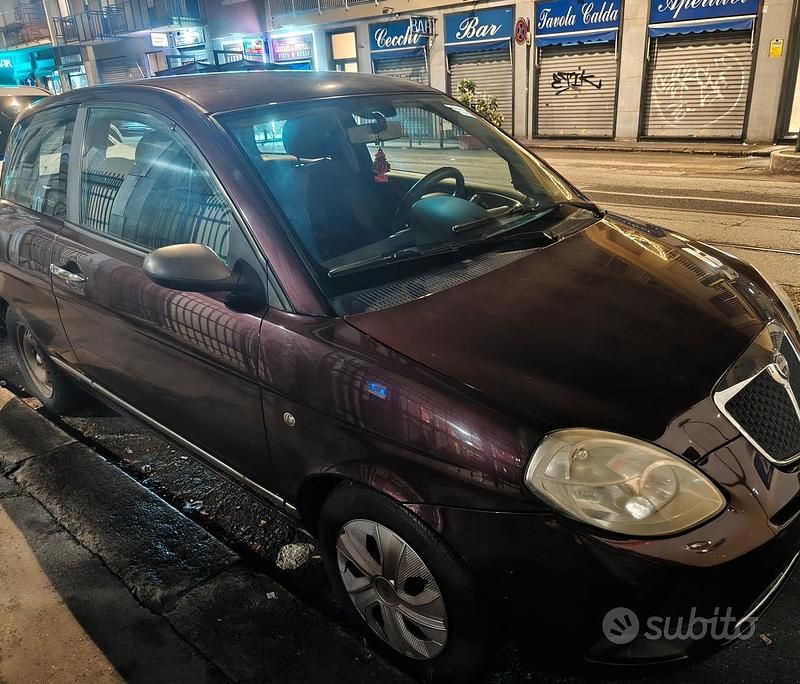 Usata 2008 Lancia Ypsilon Due volumi | 3000 € - Immagine 1/4