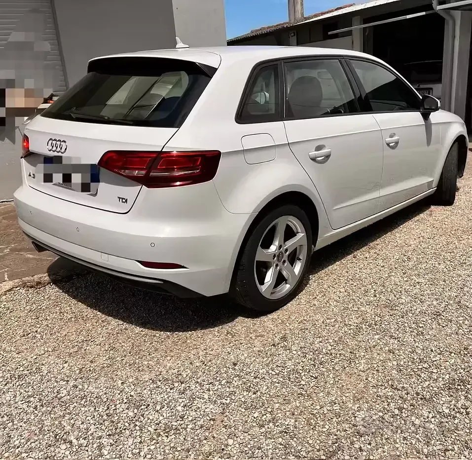 Usata Audi A3 Ambiente 116 CV (85 kW) 2017 Bianco Berlina