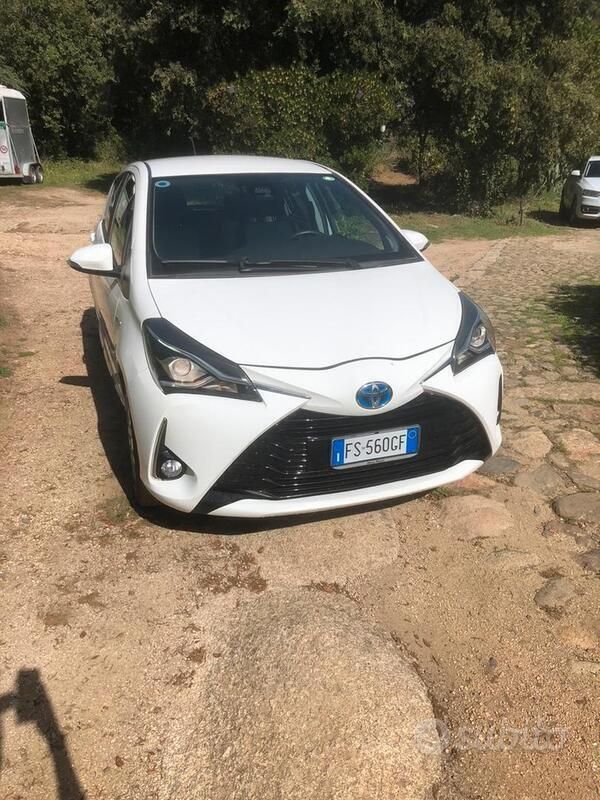 Usata Toyota Yaris Active 2018 Bianco Utilitaria