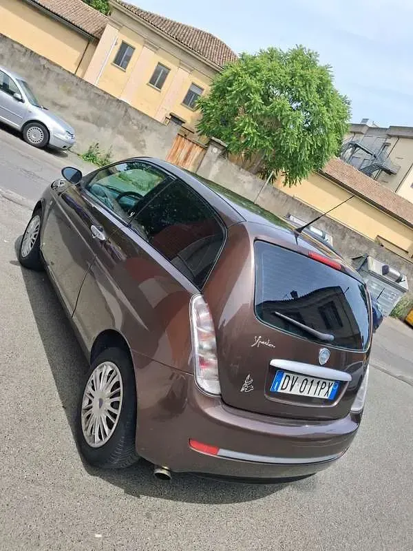 Usata Lancia Ypsilon 60 CV (44 kW) 2009 Utilitaria