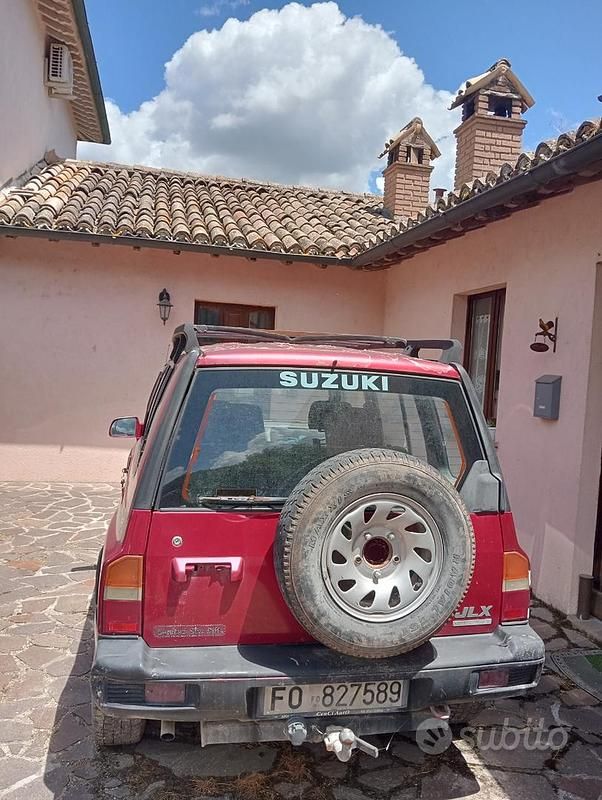 Rosso Usata 1996 Suzuki Vitara SUV | 2500 € (Super prezzo) - Immagine 1/4