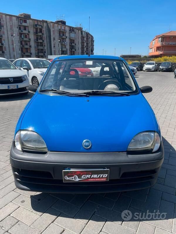 Usata Fiat Seicento 54 CV (39 kW) 2005 Blu Utilitaria