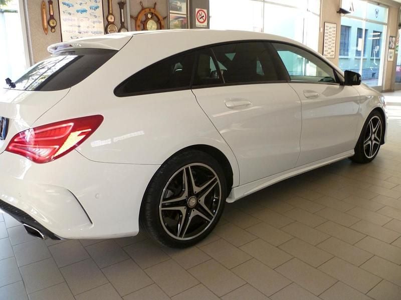 Usata Mercedes CLA220 Premium 176 CV (129 kW) 2016 Bianco Berlina