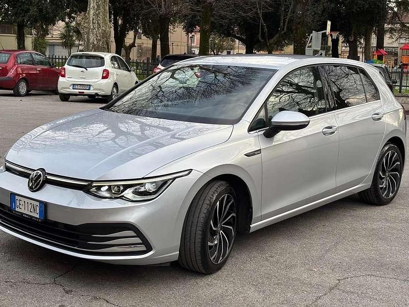 Usata VW Golf VIII Style 116 CV (85 kW) 2021 Berlina