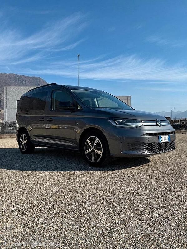 Usata VW Caddy Style 2020 Grigio Monovolume
