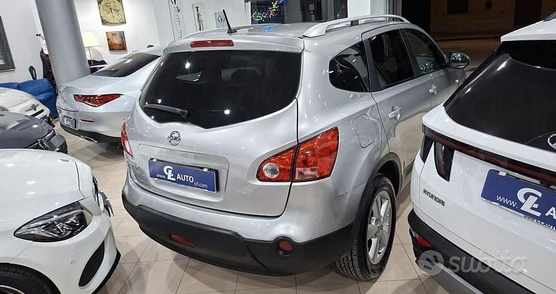Usata Nissan Qashqai +2 Acenta 150 CV (110 kW) 2010 Grigio SUV