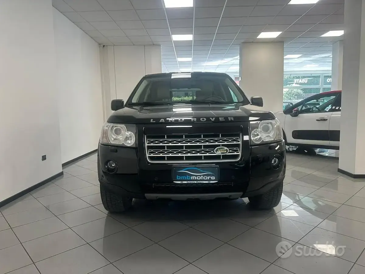Usata Land Rover Freelander 2 HSE 160 CV (117 kW) 2010 Nero SUV