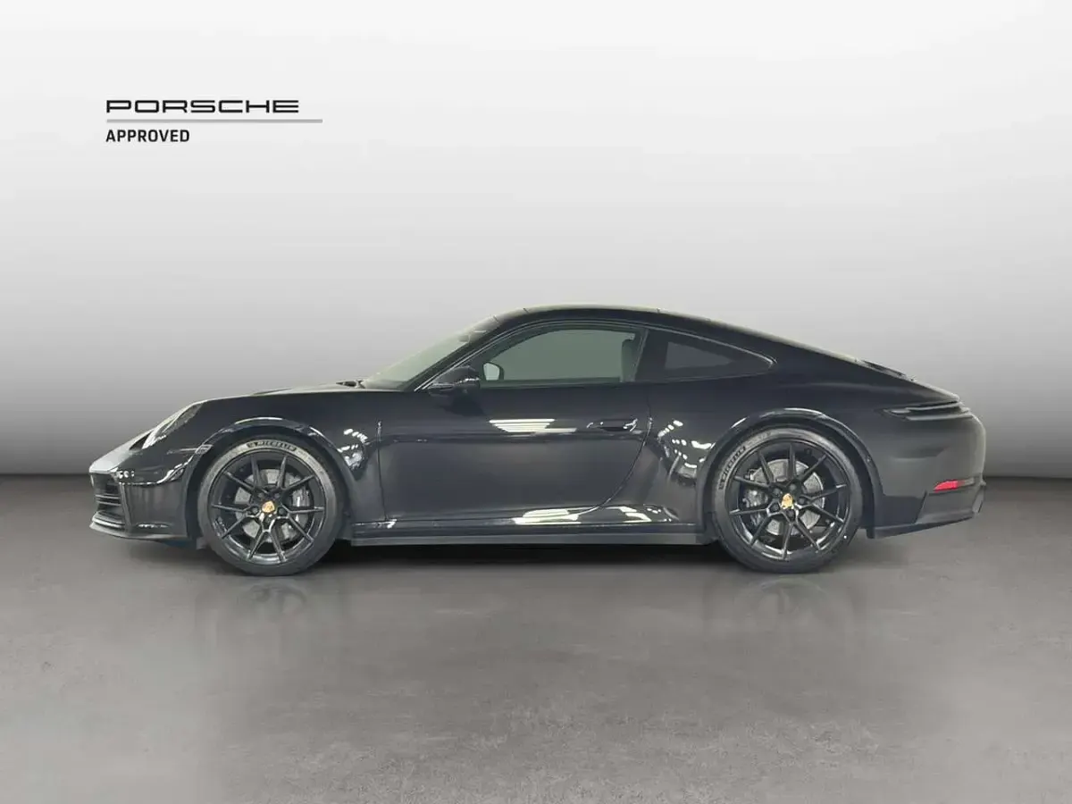 Usata Porsche 992 Sport 394 CV (289 kW) 2024 Nero jet Coupé