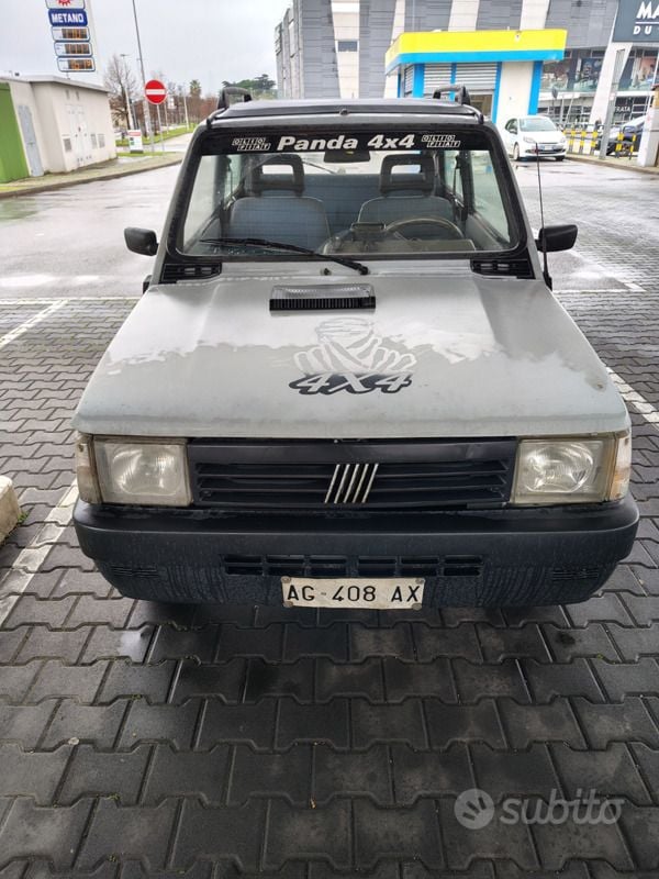 Usata 1996 Fiat Panda 4x4 Due volumi | 3900 € (Buon prezzo) - Immagine 1/4