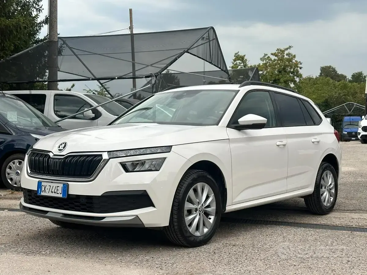 Usata Skoda Kamiq Ambition 110 CV (80 kW) 2023 Bianco SUV