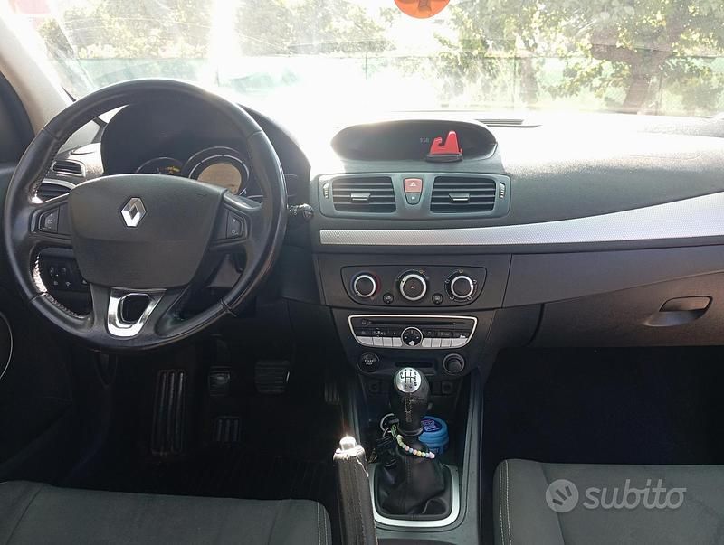 Usata Renault Mégane 110 CV (80 kW) 2011 Nero Berlina