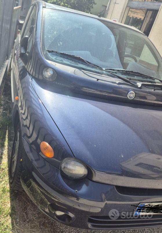 Usata Fiat Multipla 116 CV (85 kW) 2004 Blu Monovolume