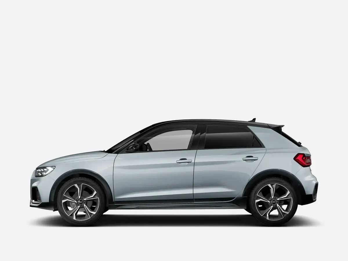Nuova Audi A1 Ambiente 116 CV (85 kW) 2026 Bianco ghiaccio metallizzato SUV