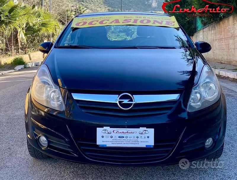 Usata Opel Corsa Cosmo 80 CV (58 kW) 2010 Nero Utilitaria