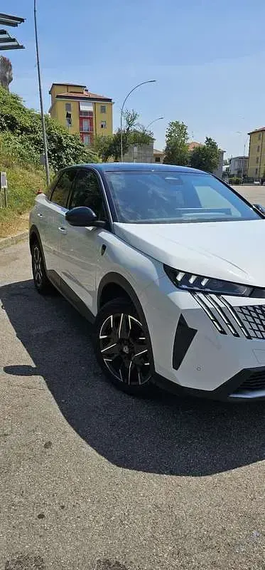 Usata Peugeot 3008 GT-line 150 CV (110 kW) 2025 SUV