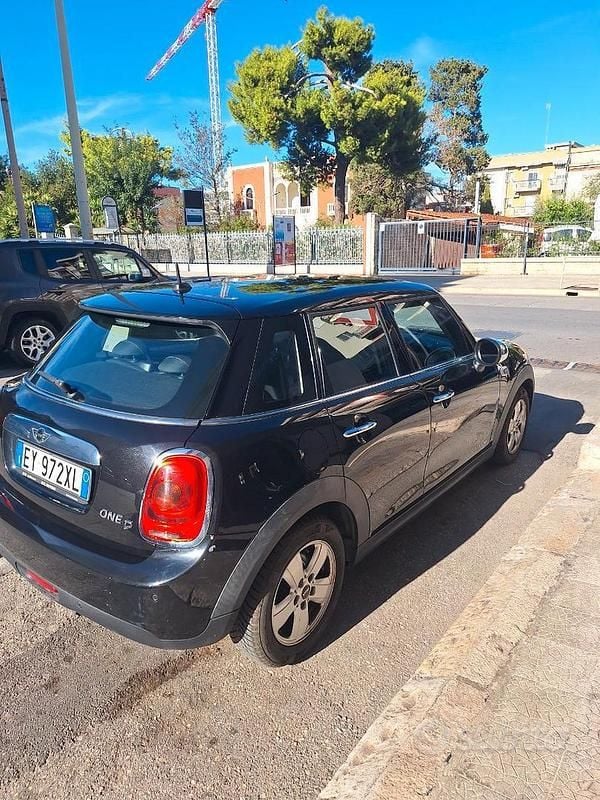 Usata Mini Cooper 136 CV (100 kW) 2015 Nero Utilitaria