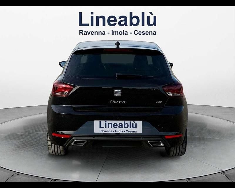 Usado Seat Ibiza FR 95 CV (69 kW) 2025 Negro Utilitario