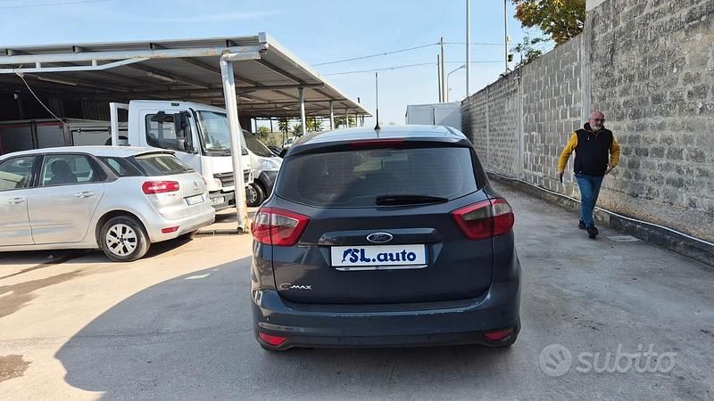 Usata Ford C-MAX Titanium 115 CV (84 kW) 2013 Grigio Monovolume
