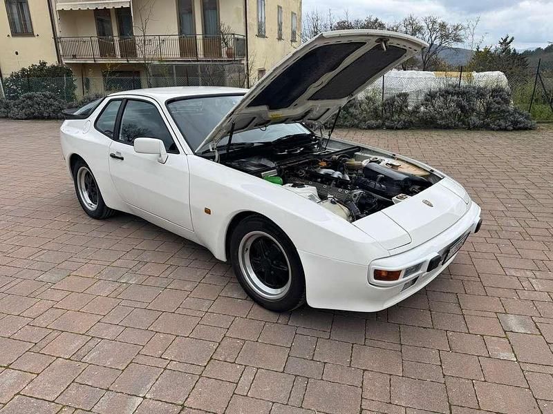Usata Porsche 944 163 CV (119 kW) 1986 Bianco Coupé