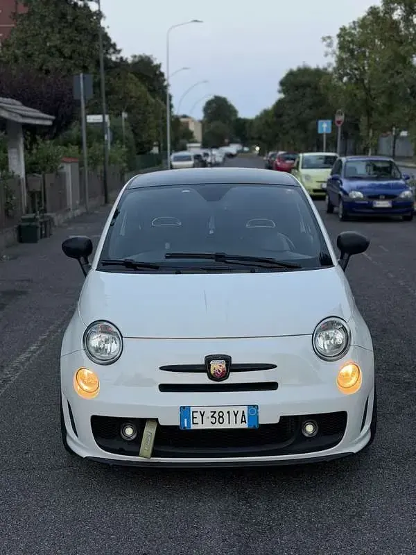 Usata Abarth 500 Custom 135 CV (99 kW) 2015 Utilitaria