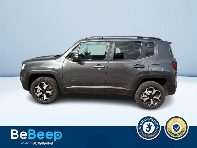 Begagnad Jeep Renegade Trailhawk 240 HK (176 kW) 2022 Grå SUV