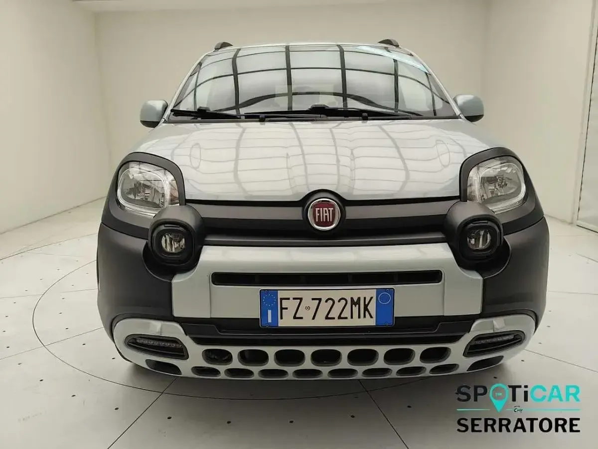 Usata Fiat Panda Launch Edition 69 CV (50 kW) 2020 Argento Utilitaria