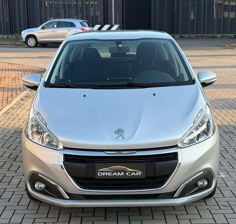 Usata Peugeot 208 Allure 75 CV (55 kW) 2016 Argento Utilitaria