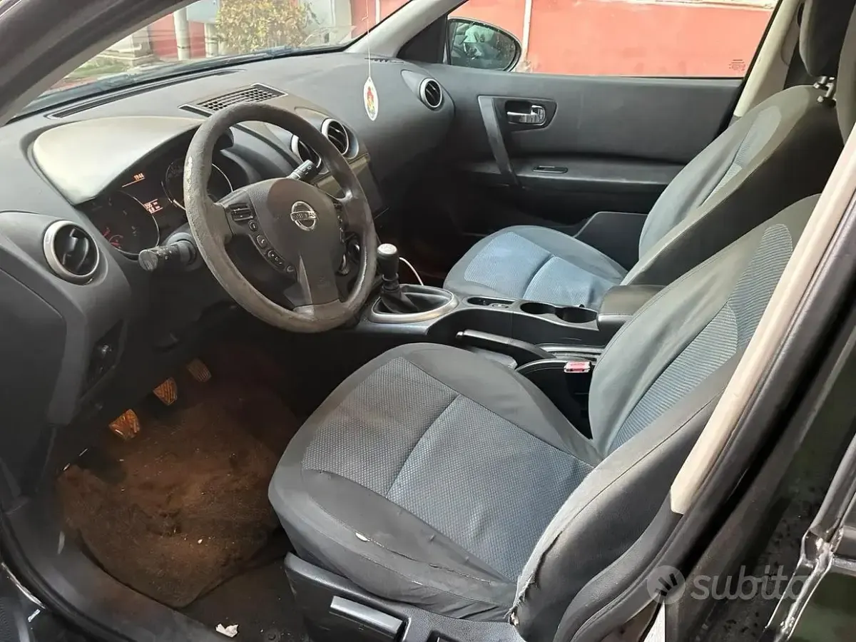 Usata Nissan Qashqai 131 CV (96 kW) 2013 Nero SUV