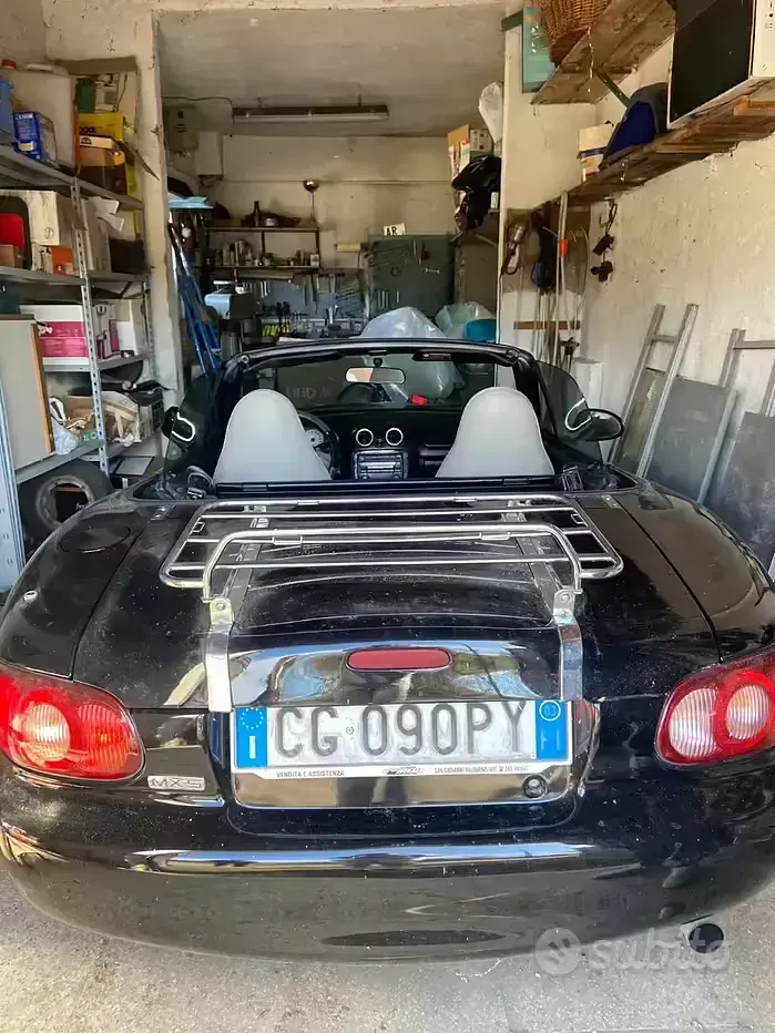 Usata Mazda MX5 110 CV (80 kW) 2003 Nero Cabrio