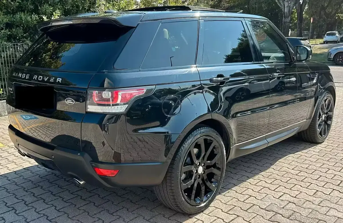 Usata Land Rover Range Rover Sport 249 CV (183 kW) 2014 Nero SUV