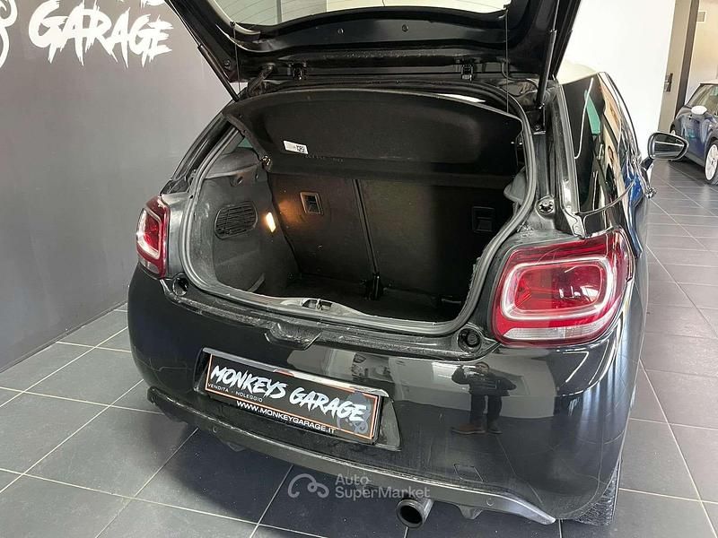 Usata DS Automobiles DS3 Connected Chic 110 CV (80 kW) 2018 Nero Berlina