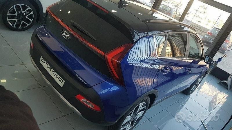 Usata Hyundai Bayon 100 CV (73 kW) 2024 Rosso SUV