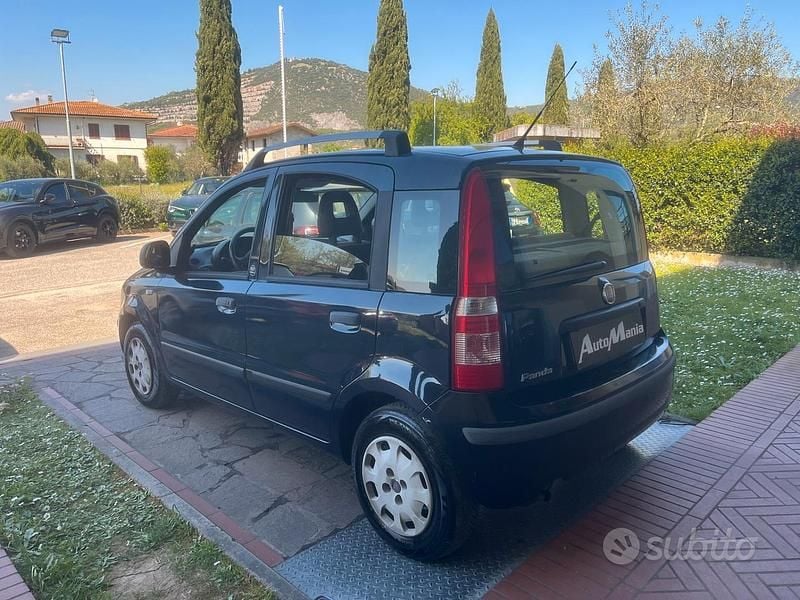 Usata Fiat Panda Dynamic 69 CV (50 kW) 2011 Blu Utilitaria