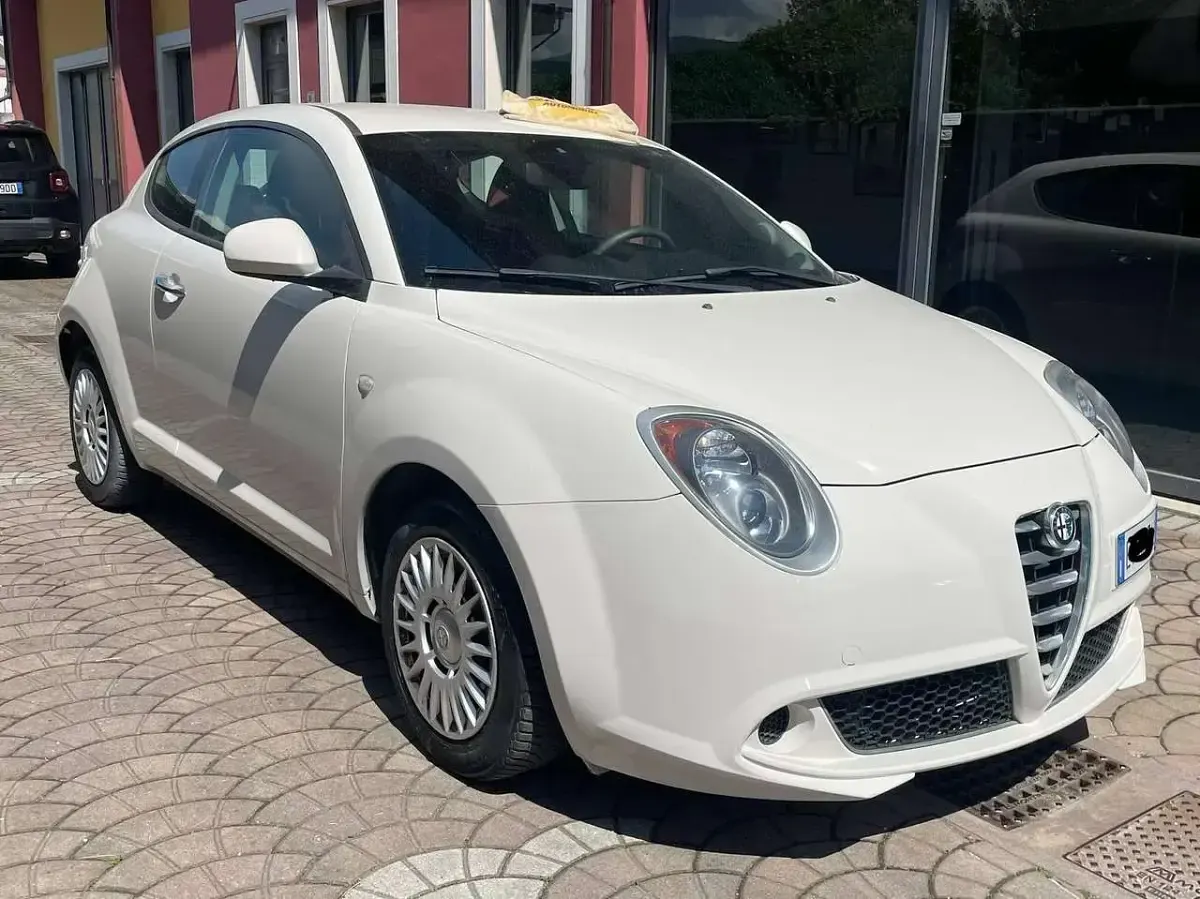Usata Alfa Romeo MiTo Progression 69 CV (50 kW) 2014 Bianco Utilitaria