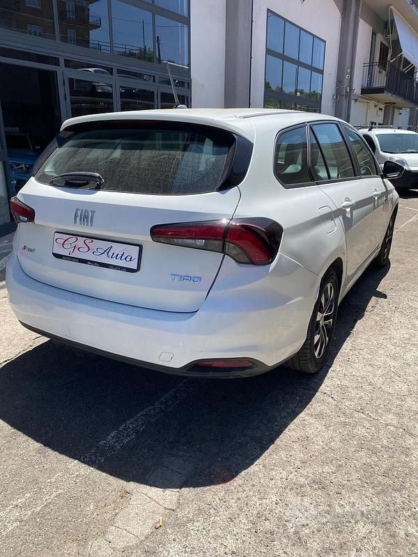 Usata Fiat Tipo Lounge 95 CV (69 kW) 2020 Bianco Station wagon