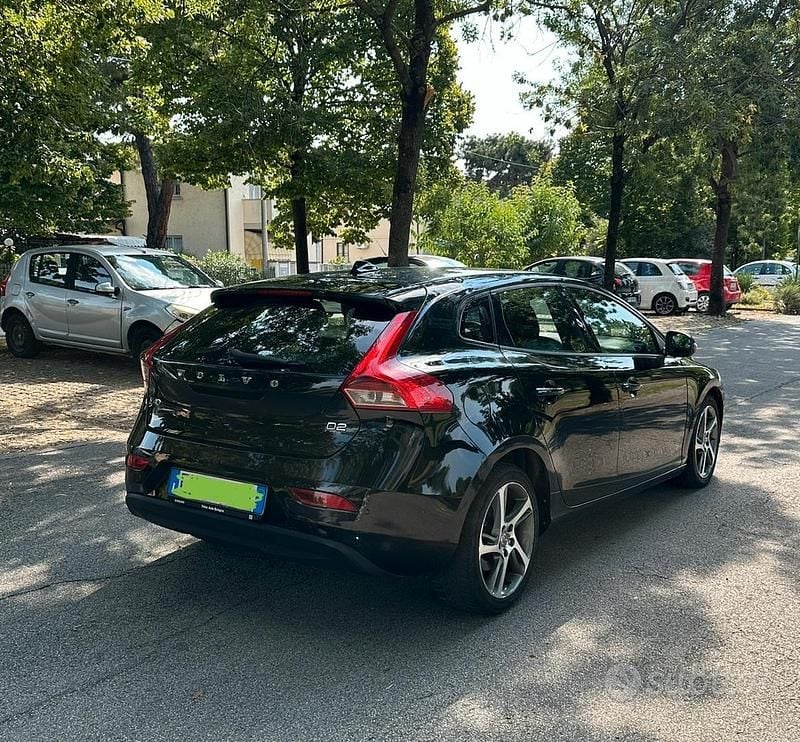 Usata Volvo V40 2014 Nero Station wagon