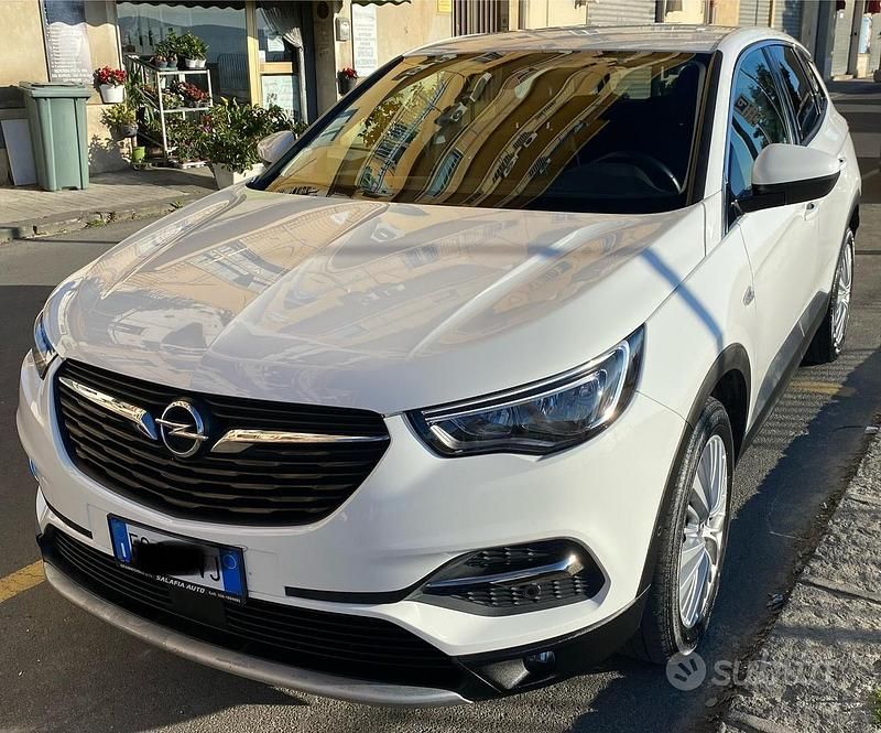 Usata Opel Grandland X 130 CV (95 kW) 2018 Bianco SUV