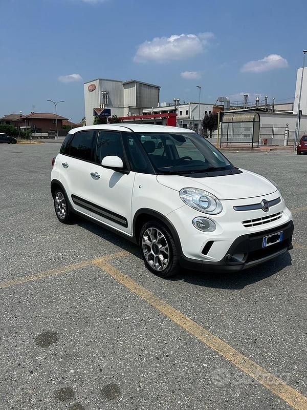 Usata Fiat 500L Trekking 95 CV (69 kW) 2016 Bianco Monovolume
