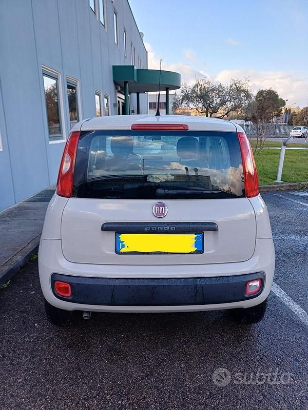 Usata Fiat Panda Easy 80 CV (58 kW) 2015 Marrone Berlina