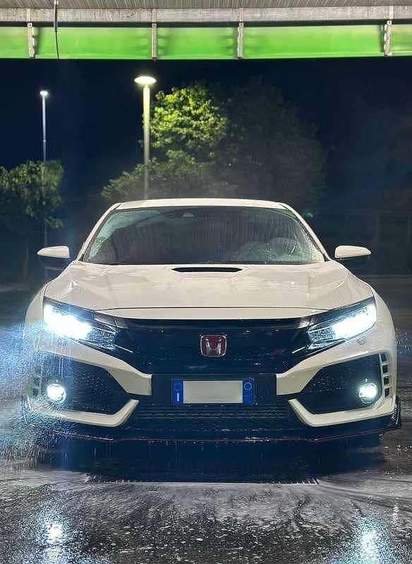 Usata Honda Civic Type R 320 CV (235 kW) 2020 Berlina