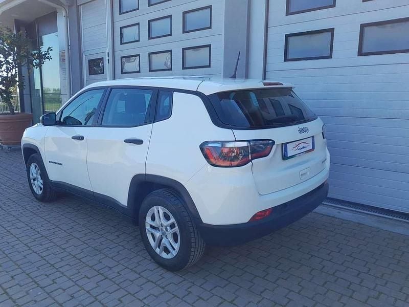 Usata Jeep Compass Sport 140 CV (102 kW) 2020 Bianco SUV