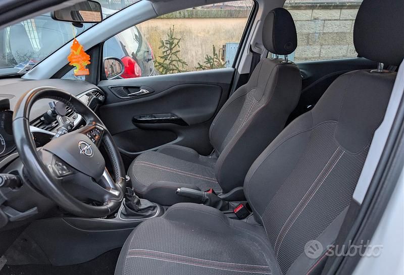Usata Opel Corsa 75 CV (55 kW) 2018 Utilitaria